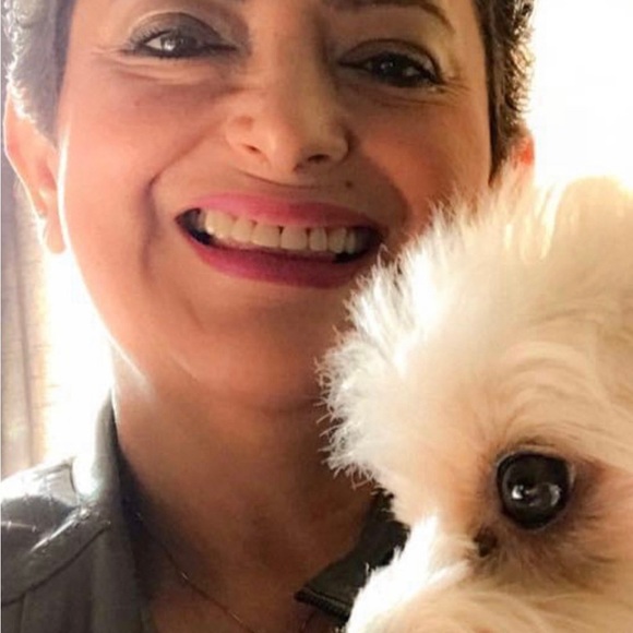 Meet your Posher, Areli Rios - Picture 5 of 6